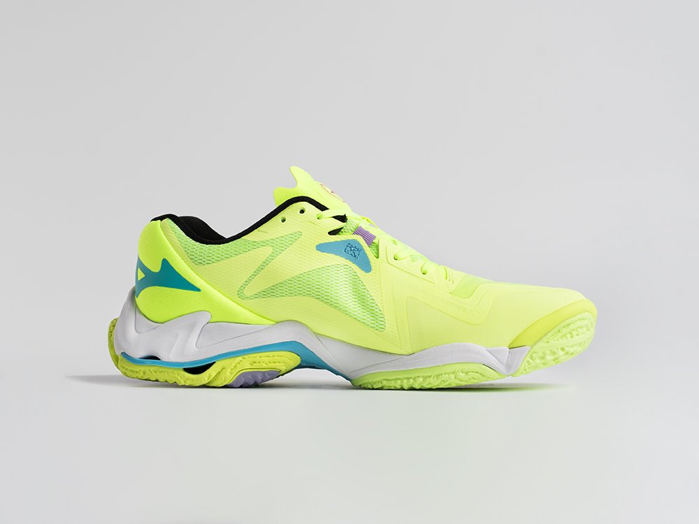 Mizuno Wave Lightning Z8 (Kids)