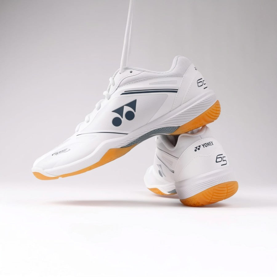 Yonex Power Cushion 65 Z4 (Mens)