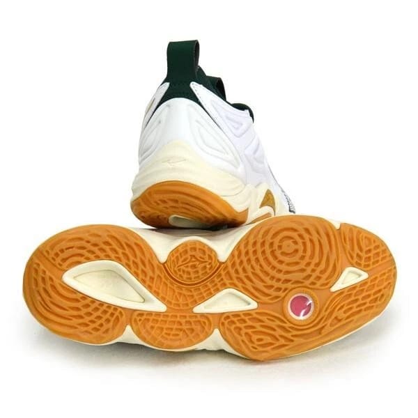 Mizuno Wave Momentum 3 (Mens)