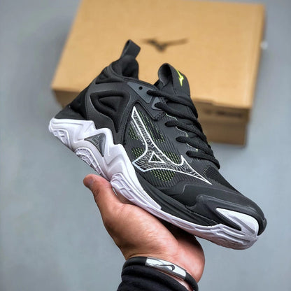 Mizuno Wave Momentum 3 (Mens)